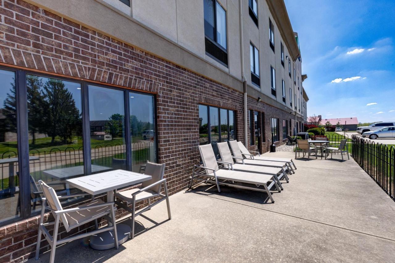 Holiday Inn Express Hotel & Suites Shelbyville By Ihg Dış mekan fotoğraf
