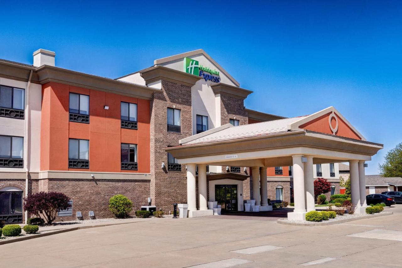 Holiday Inn Express Hotel & Suites Shelbyville By Ihg Dış mekan fotoğraf