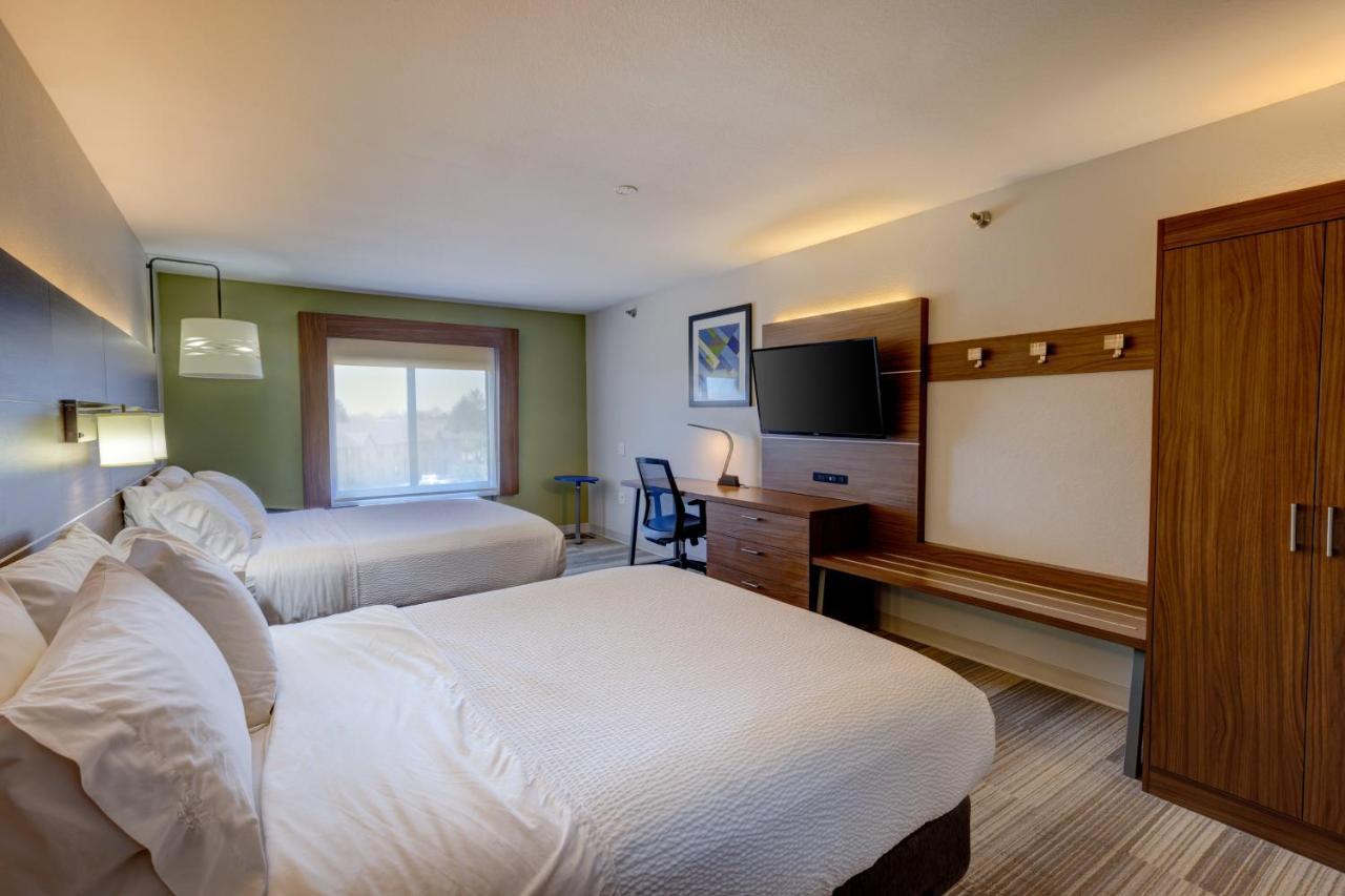 Holiday Inn Express Hotel & Suites Shelbyville By Ihg Dış mekan fotoğraf